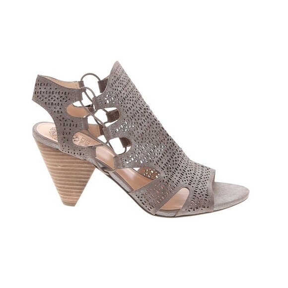 Vince Camuto Corvina cutout bootie - Picture 2 of 7